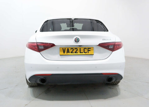 Alfa Romeo Giulia 2.0 Giulia Sprint TB Auto 4dr 10
