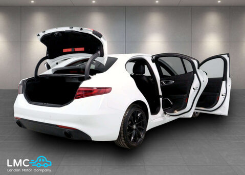 Alfa Romeo Giulia 2.0 Giulia Sprint TB Auto 4dr 53