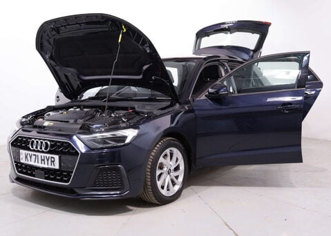 Audi A1 1.5 A1 Sportback 35 TFSI Sport Semi-Auto 5dr 49