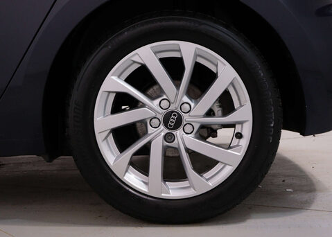 Audi A1 1.5 A1 Sportback 35 TFSI Sport Semi-Auto 5dr 16