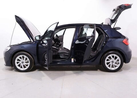 Audi A1 1.5 A1 Sportback 35 TFSI Sport Semi-Auto 5dr 50