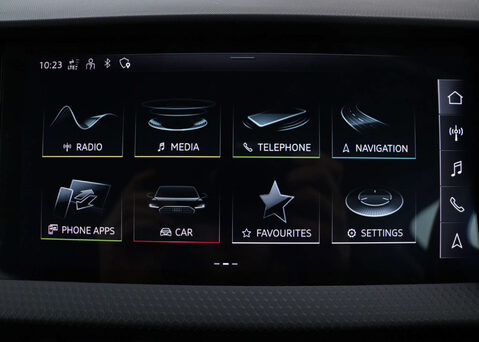 Audi A1 1.5 A1 Sportback 35 TFSI Sport Semi-Auto 5dr 21