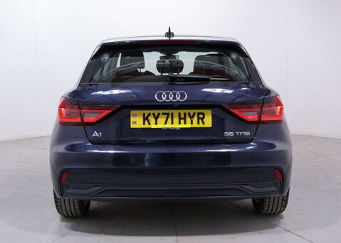 Audi A1 1.5 A1 Sportback 35 TFSI Sport Semi-Auto 5dr 10