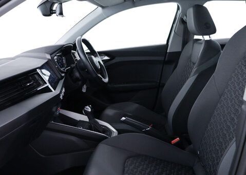 Audi A1 1.5 A1 Sportback 35 TFSI Sport Semi-Auto 5dr 40