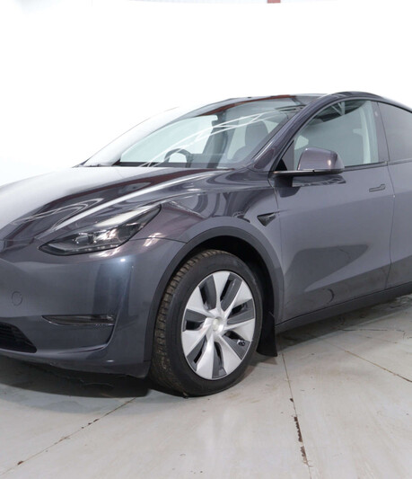 Tesla Model Y Model Y Long Range AWD 4WD 5dr