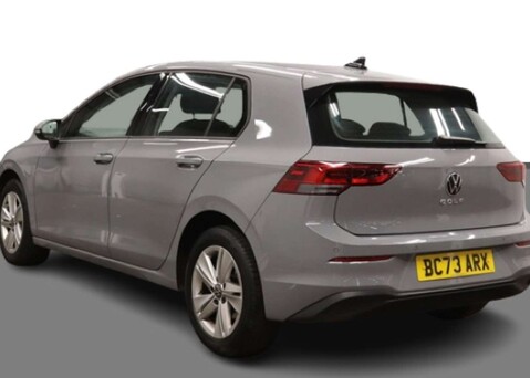 Volkswagen Golf 1.0 Golf Life eTSI Semi-Auto 5dr 2