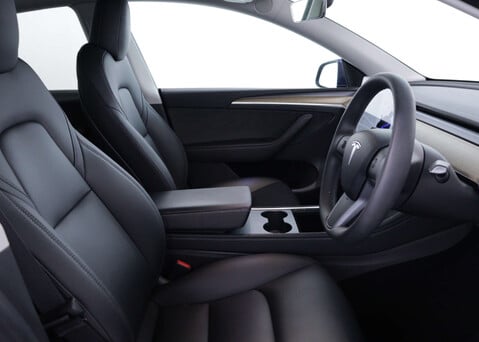 Tesla Model Y Model Y Long Range AWD 4WD 5dr 29