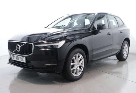 Volvo XC60 2.0 XC60 Momentum B5 MHEV Auto 5dr