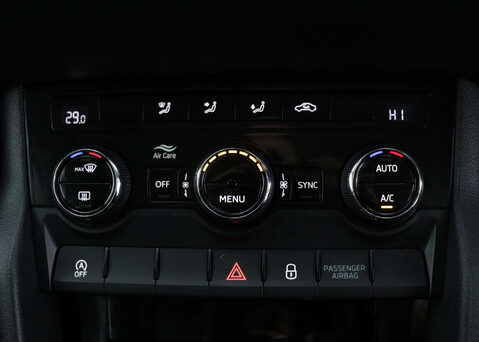 Skoda Karoq 1.5 Karoq SE Drive TSi Semi-Auto 5dr 32