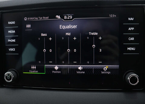 Skoda Karoq 1.5 Karoq SE Drive TSi Semi-Auto 5dr 27