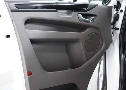 Ford Transit Custom 2.0 Transit Custom 300 Limited L2 H1 EcoBlue 37
