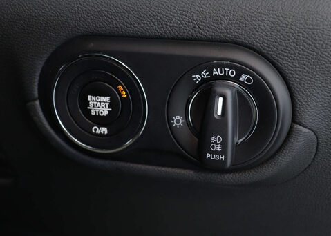 Maserati Levante 2.0 Levante GT MHEV Auto 4WD 5dr 44