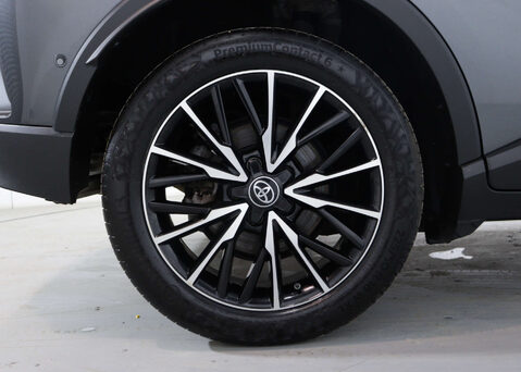 Toyota C-HR 1.8 C-HR Excel HEV CVT 5dr 12
