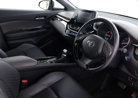 Toyota C-HR 1.8 C-HR Excel HEV CVT 5dr 33