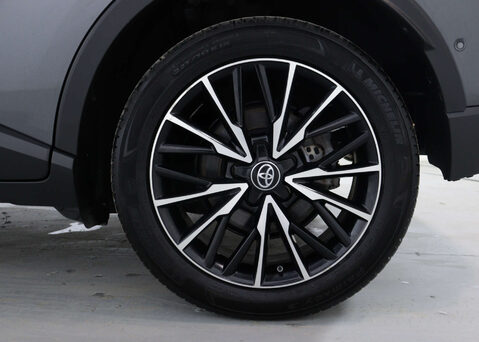 Toyota C-HR 1.8 C-HR Excel HEV CVT 5dr 15