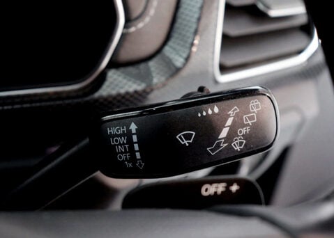 Volkswagen T-Cross 1.0 T-Cross R-Line TSI Semi-Auto 5dr 36