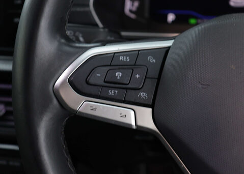 Volkswagen T-Cross 1.0 T-Cross R-Line TSI Semi-Auto 5dr 34