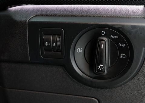 Volkswagen T-Cross 1.0 T-Cross R-Line TSI Semi-Auto 5dr 38