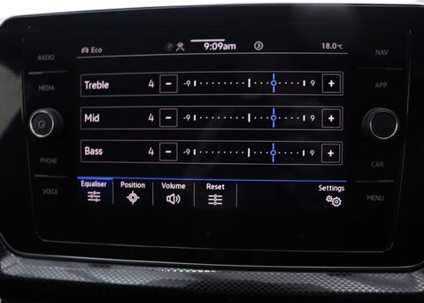 Volkswagen T-Cross 1.0 T-Cross R-Line TSI Semi-Auto 5dr 27