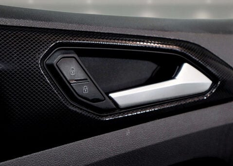 Volkswagen T-Cross 1.0 T-Cross R-Line TSI Semi-Auto 5dr 38