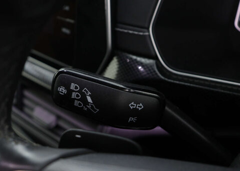 Volkswagen T-Cross 1.0 T-Cross R-Line TSI Semi-Auto 5dr 36