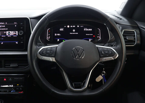 Volkswagen T-Cross 1.0 T-Cross R-Line TSI Semi-Auto 5dr 18