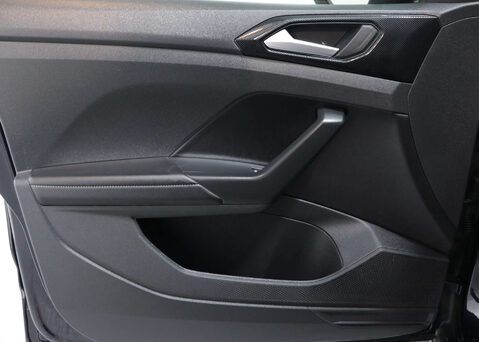 Volkswagen T-Cross 1.0 T-Cross R-Line TSI Semi-Auto 5dr 48