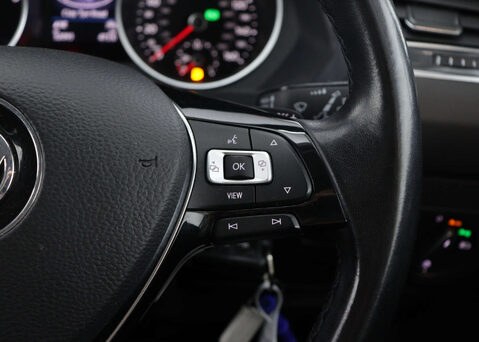 Volkswagen Tiguan 1.5 Tiguan Allspace Match TSi Evo Semi-Auto 5dr 37