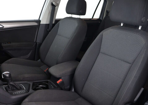 Volkswagen Tiguan 1.5 Tiguan Allspace Match TSi Evo Semi-Auto 5dr 46