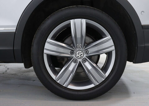 Volkswagen Tiguan 1.5 Tiguan Allspace Match TSi Evo Semi-Auto 5dr 16