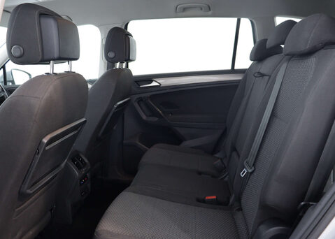 Volkswagen Tiguan 1.5 Tiguan Allspace Match TSi Evo Semi-Auto 5dr 48