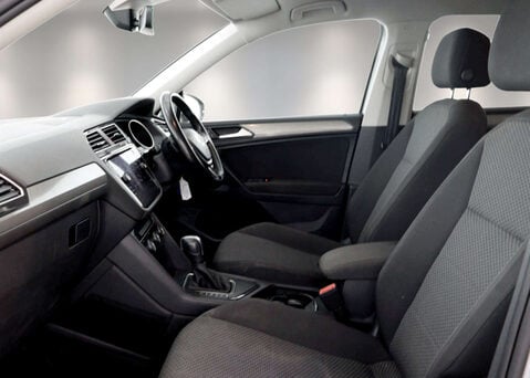 Volkswagen Tiguan 1.5 Tiguan Allspace Match TSi Evo Semi-Auto 5dr 44
