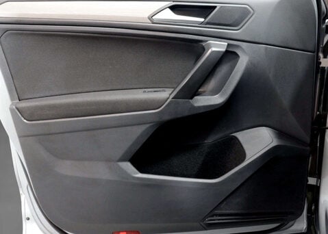 Volkswagen Tiguan 1.5 Tiguan Allspace Match TSi Evo Semi-Auto 5dr 46