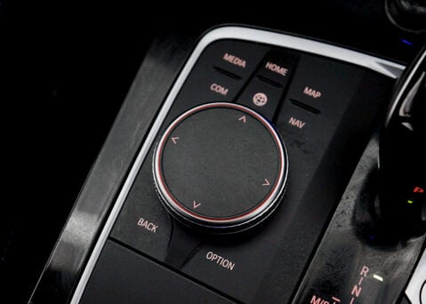 BMW 1 Series 1.5 118I M Sport Auto 5dr 35