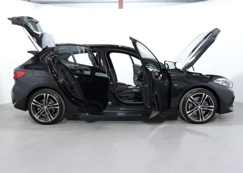 BMW 1 Series 1.5 118I M Sport Auto 5dr 65