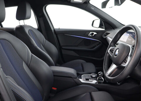 BMW 1 Series 1.5 118I M Sport Auto 5dr 47