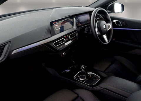 BMW 1 Series 1.5 118I M Sport Auto 5dr 48