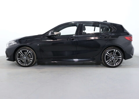 BMW 1 Series 1.5 118I M Sport Auto 5dr 8
