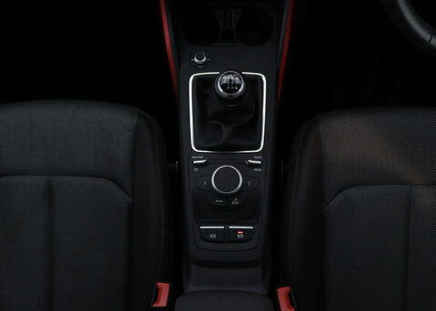 Audi Q2 1.0 Q2 Sport 30 TFSI 5dr 19