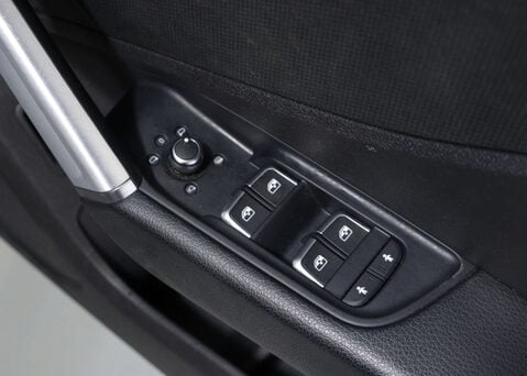 Audi Q2 1.5 Q2 S Line 35 TFSI Semi-Auto 5dr 42