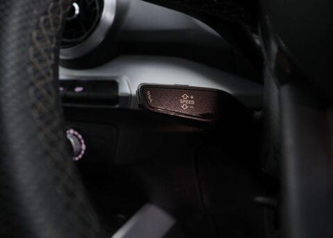 Audi Q2 1.5 Q2 S Line 35 TFSI Semi-Auto 5dr 39