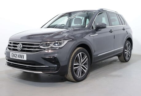 Volkswagen Tiguan 2.0 Tiguan Elegance TSi 4Motion Semi-Auto 4WD 5dr