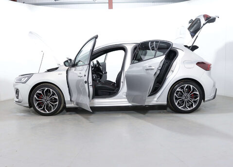 Ford Focus 1.0 Focus ST-Line X MHEV Auto 5dr 52