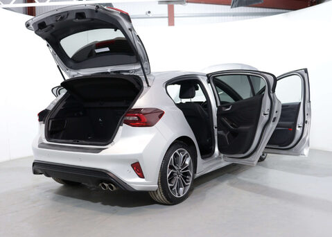 Ford Focus 1.0 Focus ST-Line X MHEV Auto 5dr 55