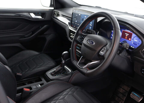 Ford Focus 1.0 Focus ST-Line X MHEV Auto 5dr 39