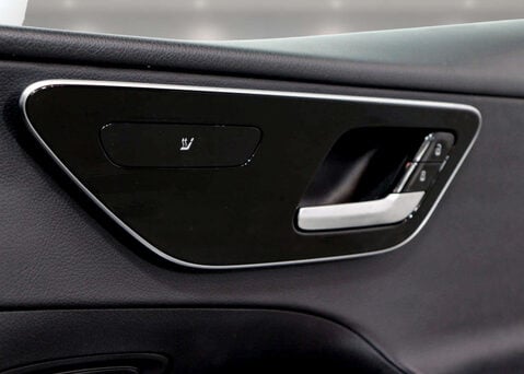 Mercedes-Benz C Class 1.5 C 200 Sport MHEV Auto 4dr 34