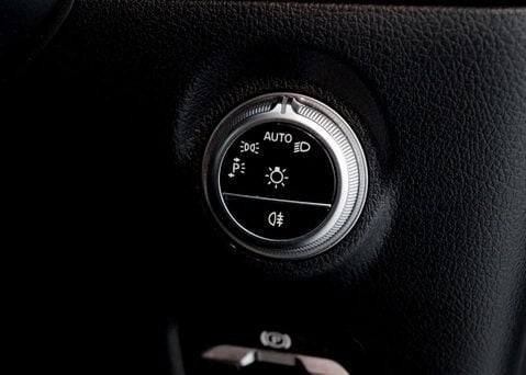 Mercedes-Benz C Class 1.5 C 200 Sport MHEV Auto 4dr 33