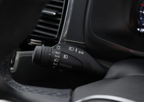 Volvo XC90 2.0 XC90 R-Design Pro T8 Recharge AWD Auto 4WD 5dr 38