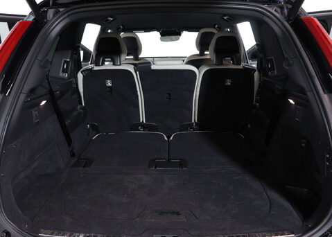 Volvo XC90 2.0 XC90 R-Design Pro T8 Recharge AWD Auto 4WD 5dr 60