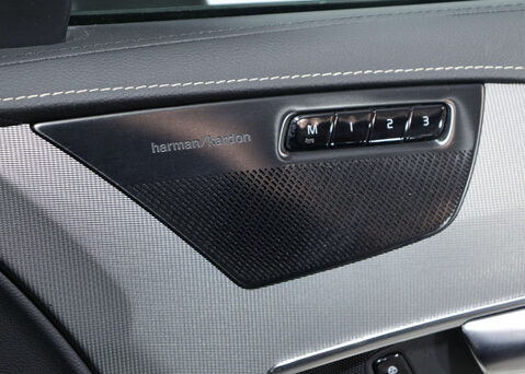 Volvo XC90 2.0 XC90 R-Design Pro T8 Recharge AWD Auto 4WD 5dr 41